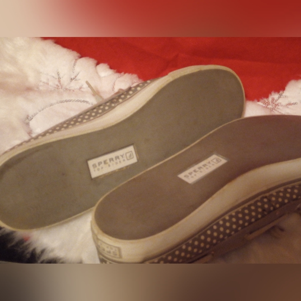 Sperry - Picture 3 of 9